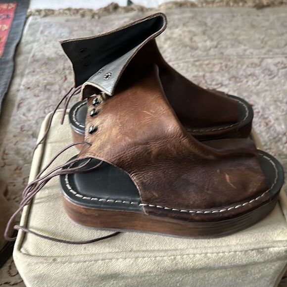Gladiator style leather boot wedges. 2” heel. Summer stompers. - Picture 5 of 7